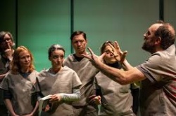MA 27/04/26 Theater TRIOMF! SKaGen, Toneelhuis Antwerpen NOG 1 PLAATS! RESERVEER SNEL!